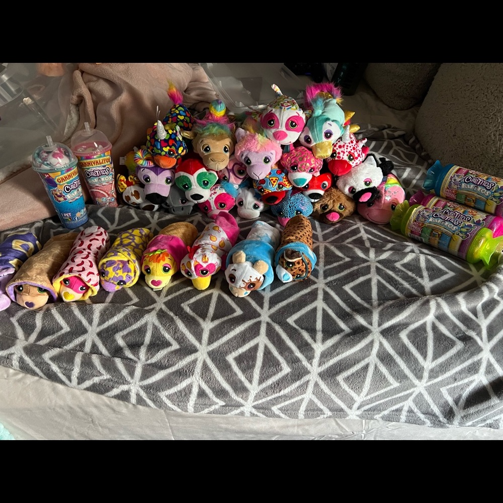 cutietos for sale!! message me for an specifics and prices for them!!!